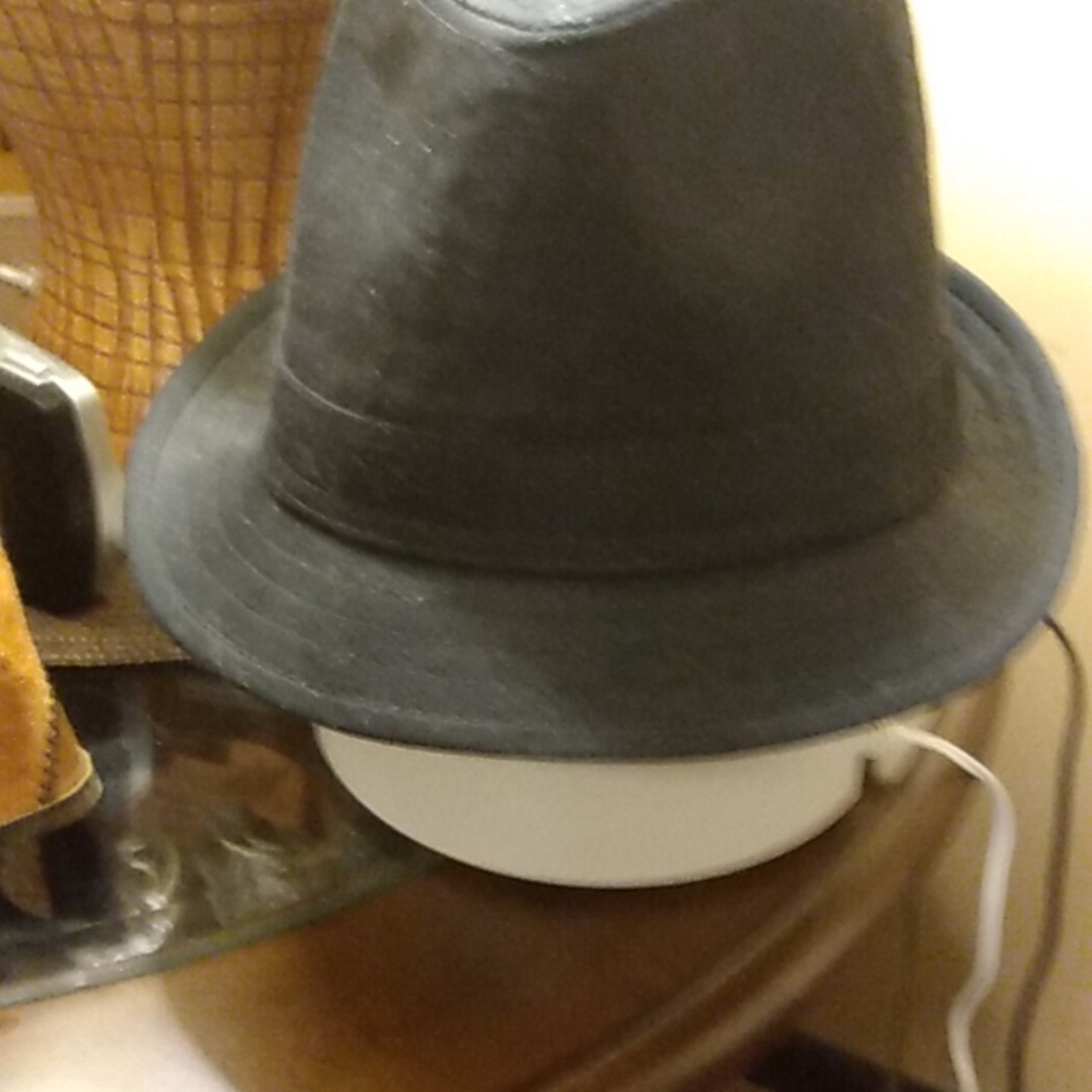 Hats - Picture 4 of 4